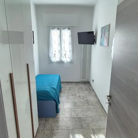 Holiday home Relax A A 2 Passi Dal Mare Con Parcheggio Diano Marina
